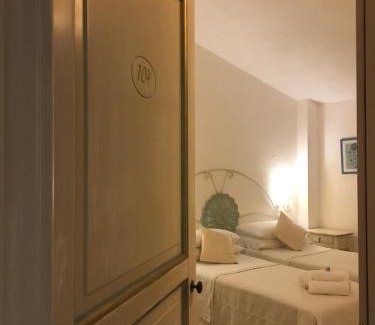 San Franciscu d'Aglientu Hotel | Hotel Sorgente