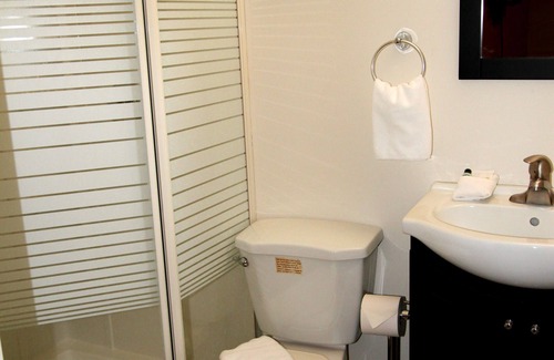 Downtown Squamish Hotel | Hotel Squamish