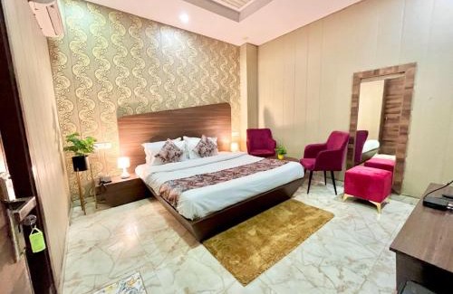 Zirakpur Bed & Breakfast | Hotel Starlet Prime
