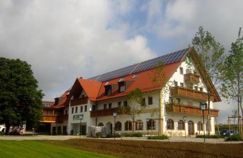 Pfaffenhofen an der Ilm Hotel | Hotel Straßhof