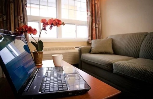 Saint-Sauveur Hotel | Hotel & Suites Les Laurentides Saint Sauveur