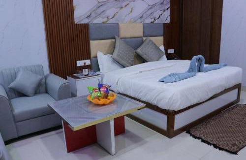 Bahadurgarh Hotel | Hotel Sunrise In
