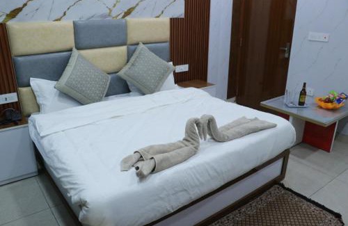 Bahadurgarh Hotel | Hotel Sunrise In