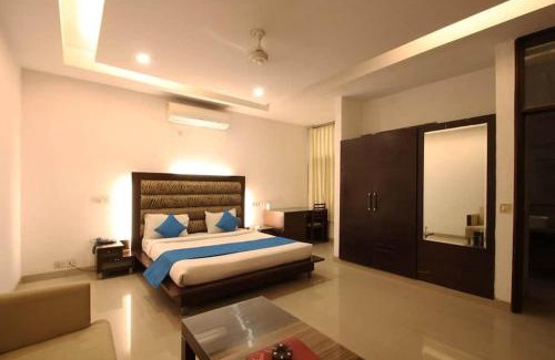 Kalkaji Hotel | Hotel Sunrise Villa at Kalkaji