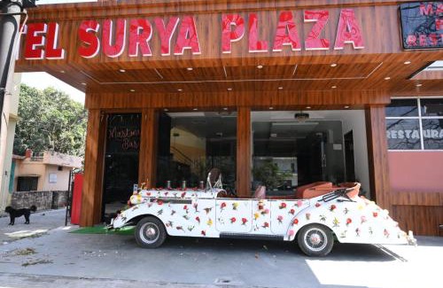 Lansdowne Hotel | Hotel Surya Plaza