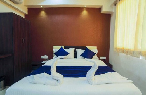 Navrangpura Hotel | Hotel Swell