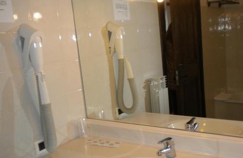 Dolonne Hotel | Hotel Tavernier