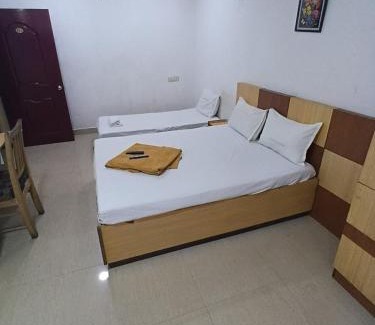 Triplicane Hotel | Hotel Thalapathi