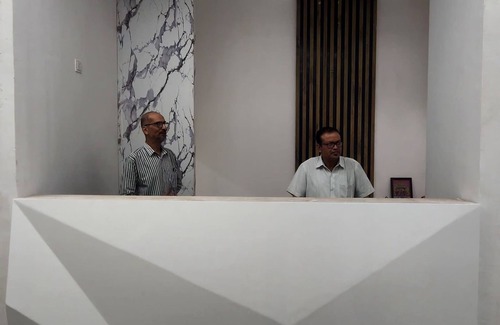 Ahmedabad Hotel | Hotel The Aeraj