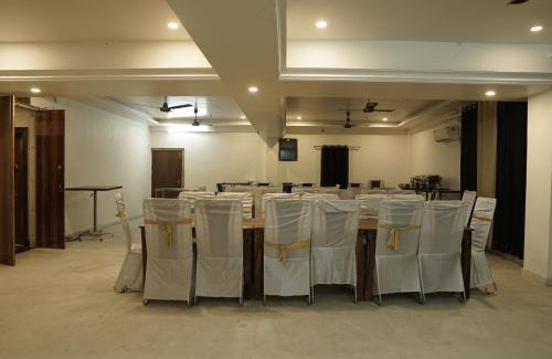 Kishangarh Hotel | Hotel The Black Gold