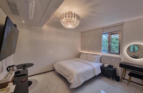 Ganghwa Hotel | Hotel the black