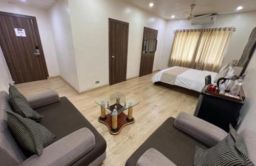 Rajkot Hotel | Hotel The Evergrand Palace