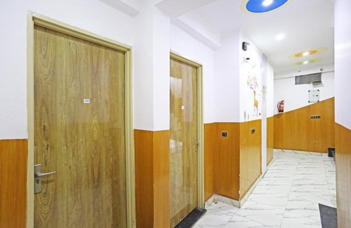 Vikaspuri Bed & Breakfast | HOTEL THE GRACE B&B