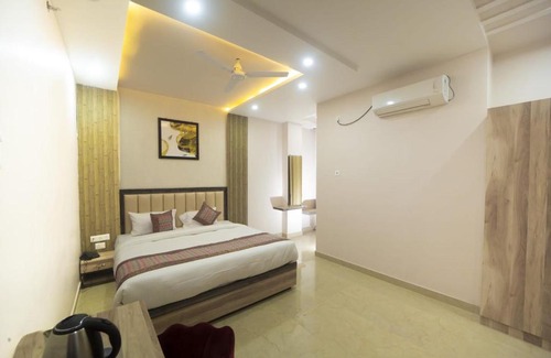 Varanasi Hotel | Hotel The Pearl