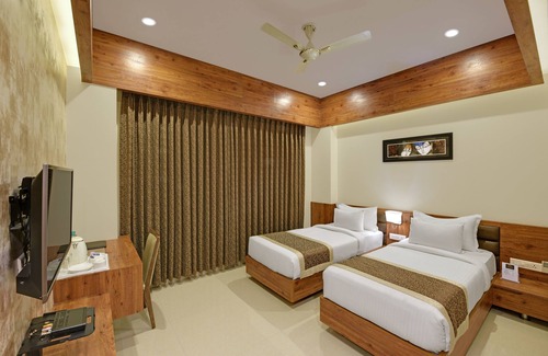 Dabok Hotel | Hotel The Rising