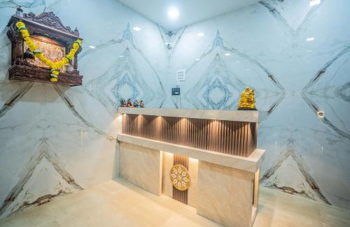 Vashi Hotel | Hotel The Royal Nest