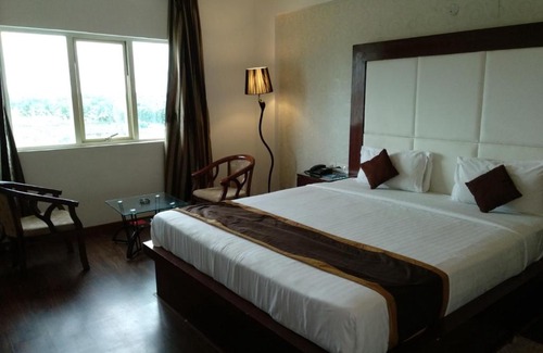 Narasapura Hotel | Hotel The Sai Leela by Urban