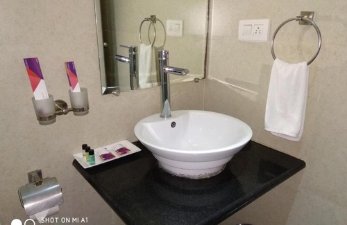 Narasapura Hotel | Hotel The Sai Leela by Urban