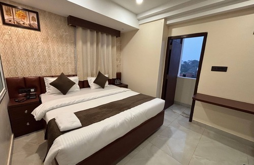 Gorakhpur Hotel | Hotel The Spark
