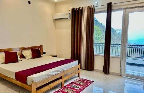 Amritpur Hotel | Hotel The Surya Inn Uttarakhand