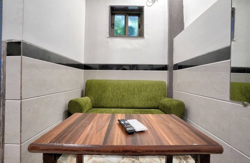 Mumbai Hotel | Hotel Tip Top Residency