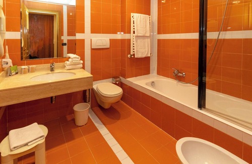 Bagni di Tivoli Hotel | Hotel Tivoli