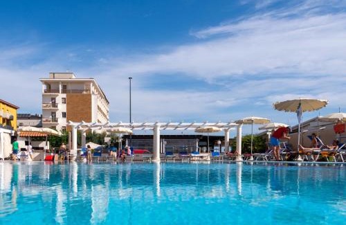 Lido di Savio Hotel | Hotel Tokio Village - Azzurro Club