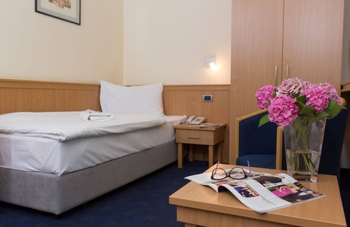 Zagreb Hotel | Hotel Tomislavov Dom