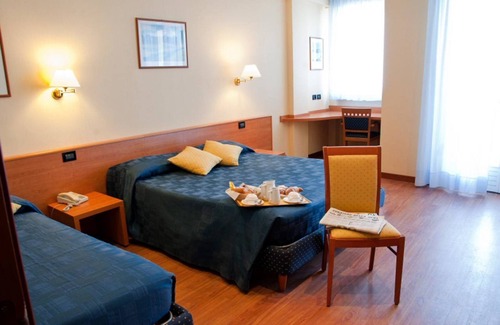Palombina Nuova Hotel | Hotel Touring Falconara Marittima