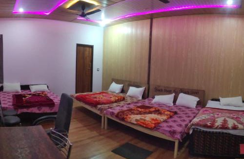 Karnaprayag Hotel | Hotel Trishul Inn
