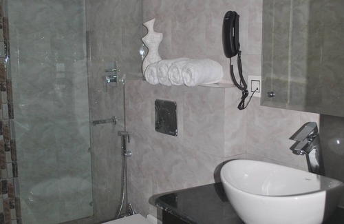 Bhagsu Nag Hotel | Hotel Triund Heights