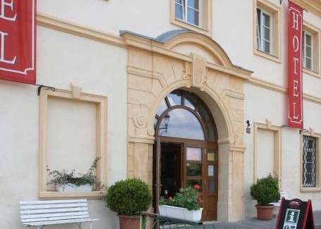 Tynec nad Sazavou Hotel | Hotel Tynec