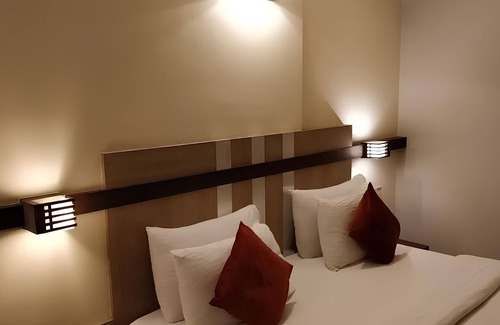 Pune Hotel | Hotel Utsav Deluxe