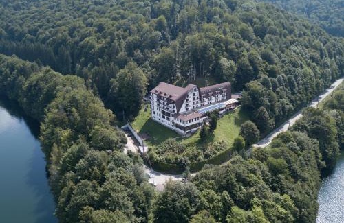 Arefu Hotel | Hotel Valea cu Pesti
