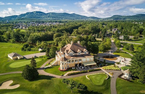 Bromont Hotel | Hotel Vallea Bromont, Tapestry Collection by Hilton