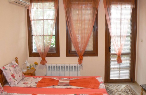 Veliko Tarnovo House | Hotel Varusha