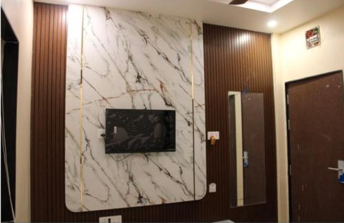 Hatkalangda Hotel | Hotel Veeratn