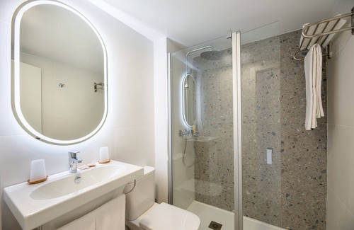Sant Jordi de Ses Salines Resort | Hotel Vibra Isola - Adults Only