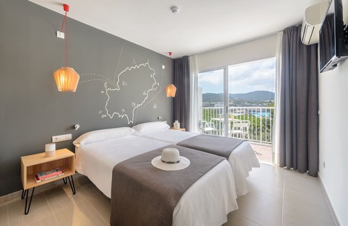Sant Josep de sa Talaia Hotel | Hotel Vibra Cala Tarida