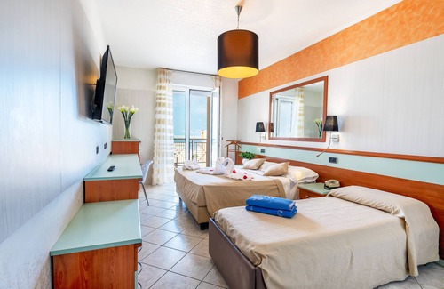 Cattolica Hotel | Hotel Vienna