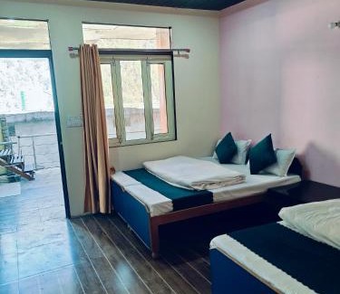 Ukhimath Hotel | Hotel vijaya