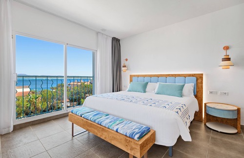 Colonia Sant Jordi Hotel | Hotel Villa Chiquita - Adults only (+12)