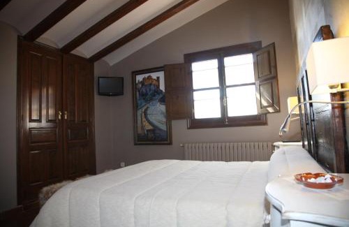 Alquezar Hotel | Hotel Villa de Alquézar