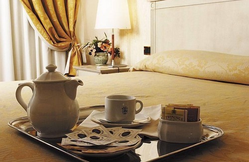 Rocca San Giovanni Hotel | Hotel Villa Medici