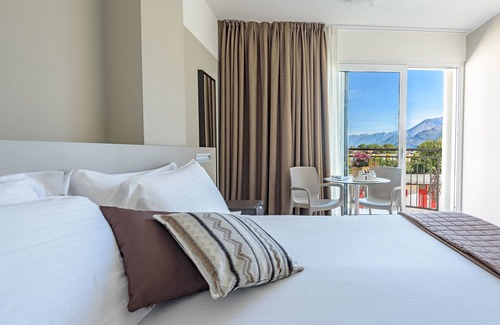 Domaso Hotel | Hotel Vischi