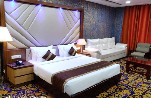 Marhi Hotel | Hotel Vishnu Empire
