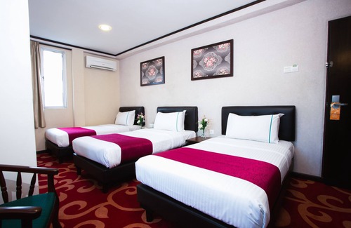 Taman Mount Austin Hotel | Hotel Vistaria