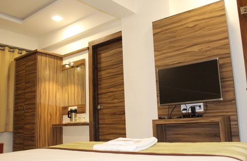 Gandhinagar Hotel | Hotel Vivan