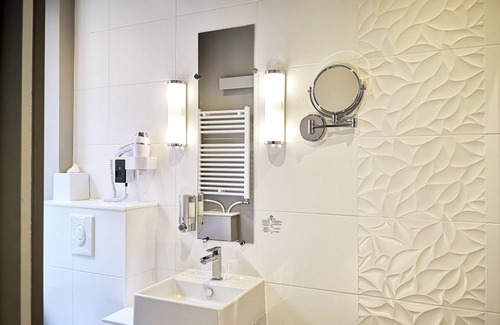Graslin - Commerce Hotel | Hotel Voltaire Opera Nantes Centre
