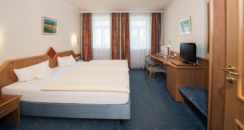 Oehringen Hotel | Hotel Württemberger Hof